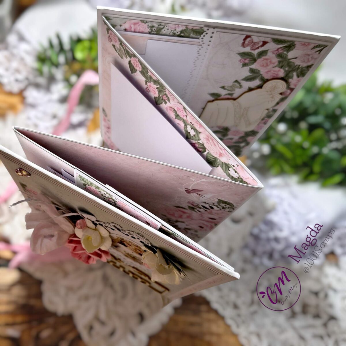 Zdjęcie Albumu komunijnego harmonijkowego z góry